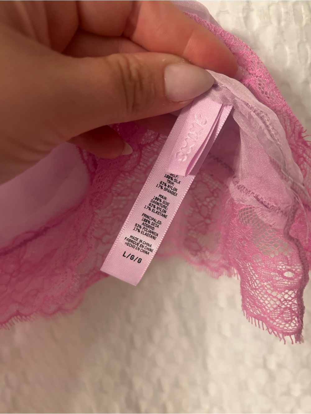 SKIMS Sheer Pink Lace Trim Top & Short SET - Large - Like New!! - Picture 8 of 9